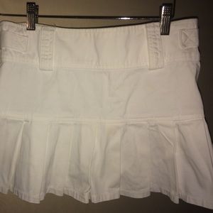 Juicy Couture mini pleat skirt